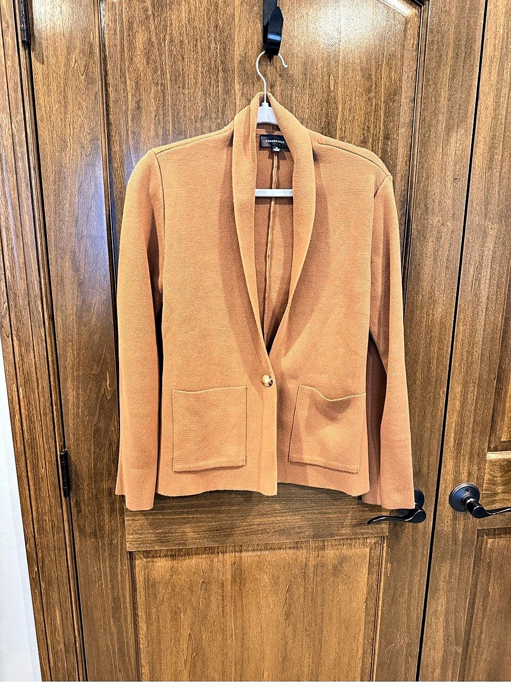 SUMMERSVLT. Ribbed Button Cardigan in Carmel Size XS Like New